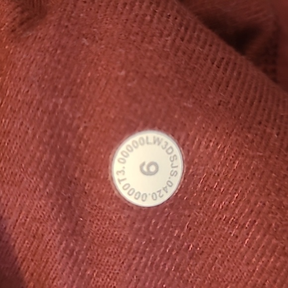 Lululemon long sweather size 6 - Picture 7 of 7